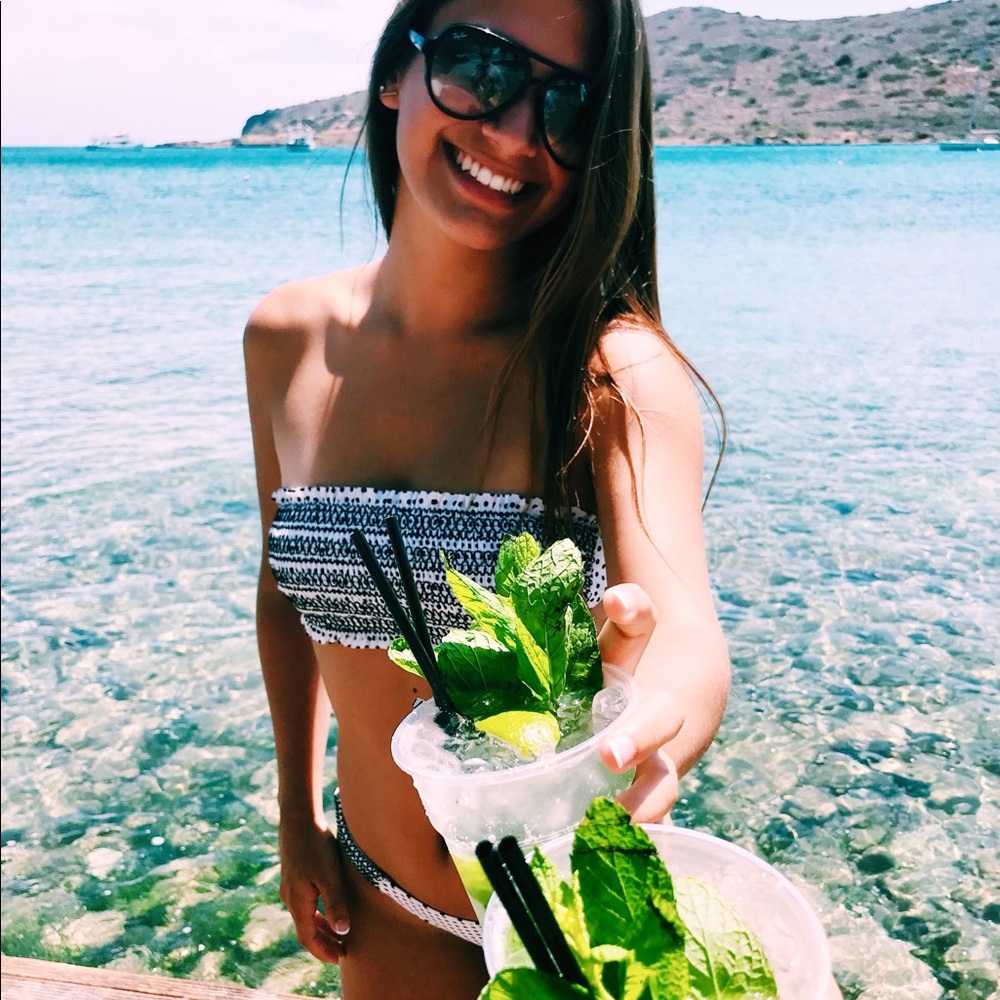 Meet your Posher, Allison